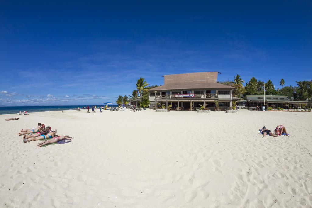 Beachcomber Island Resort Екстериор снимка