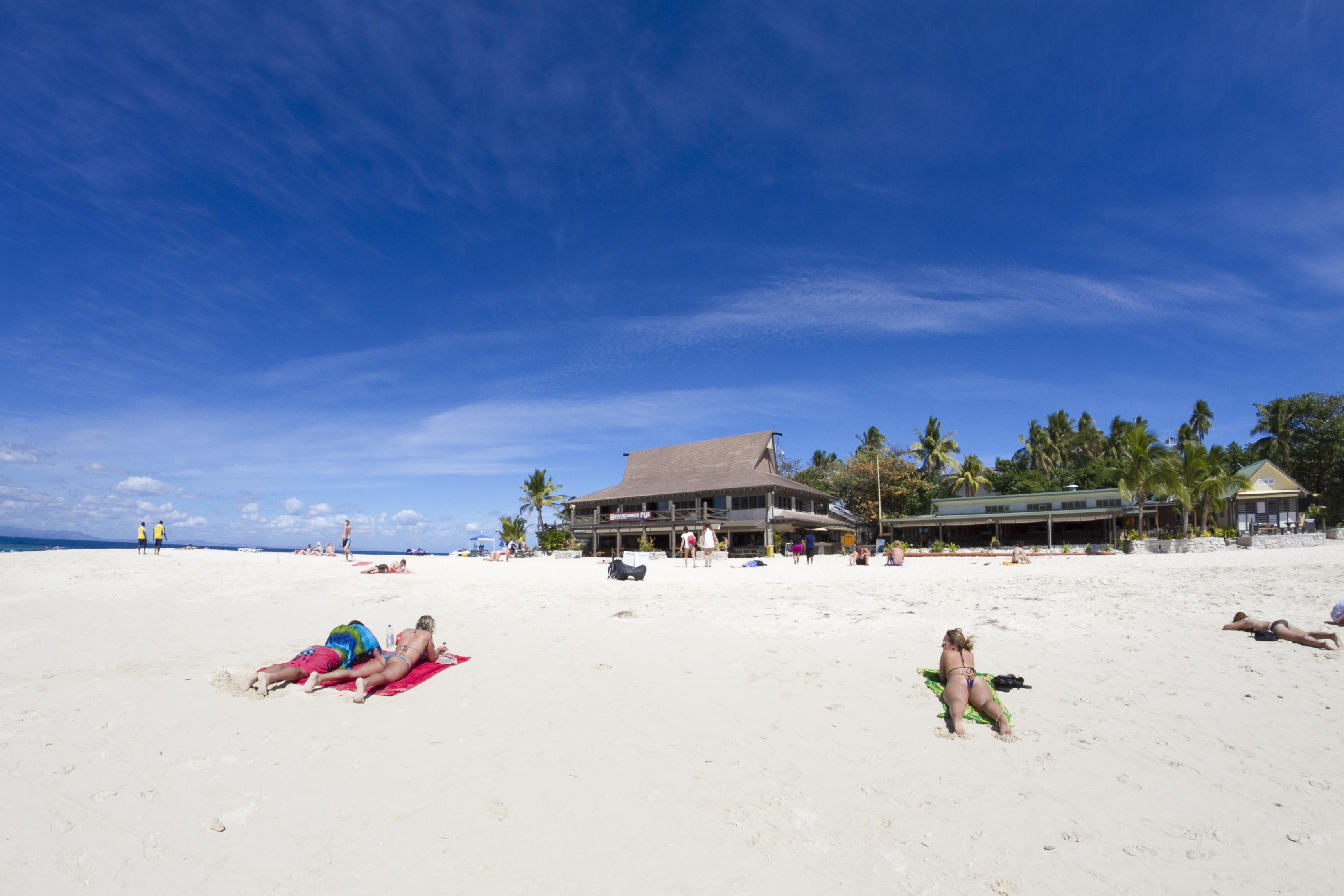 Beachcomber Island Resort Екстериор снимка