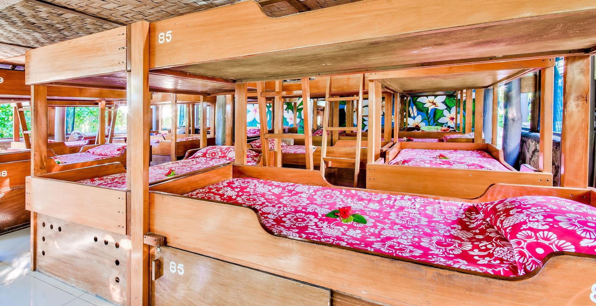 Beachcomber Island Resort Екстериор снимка