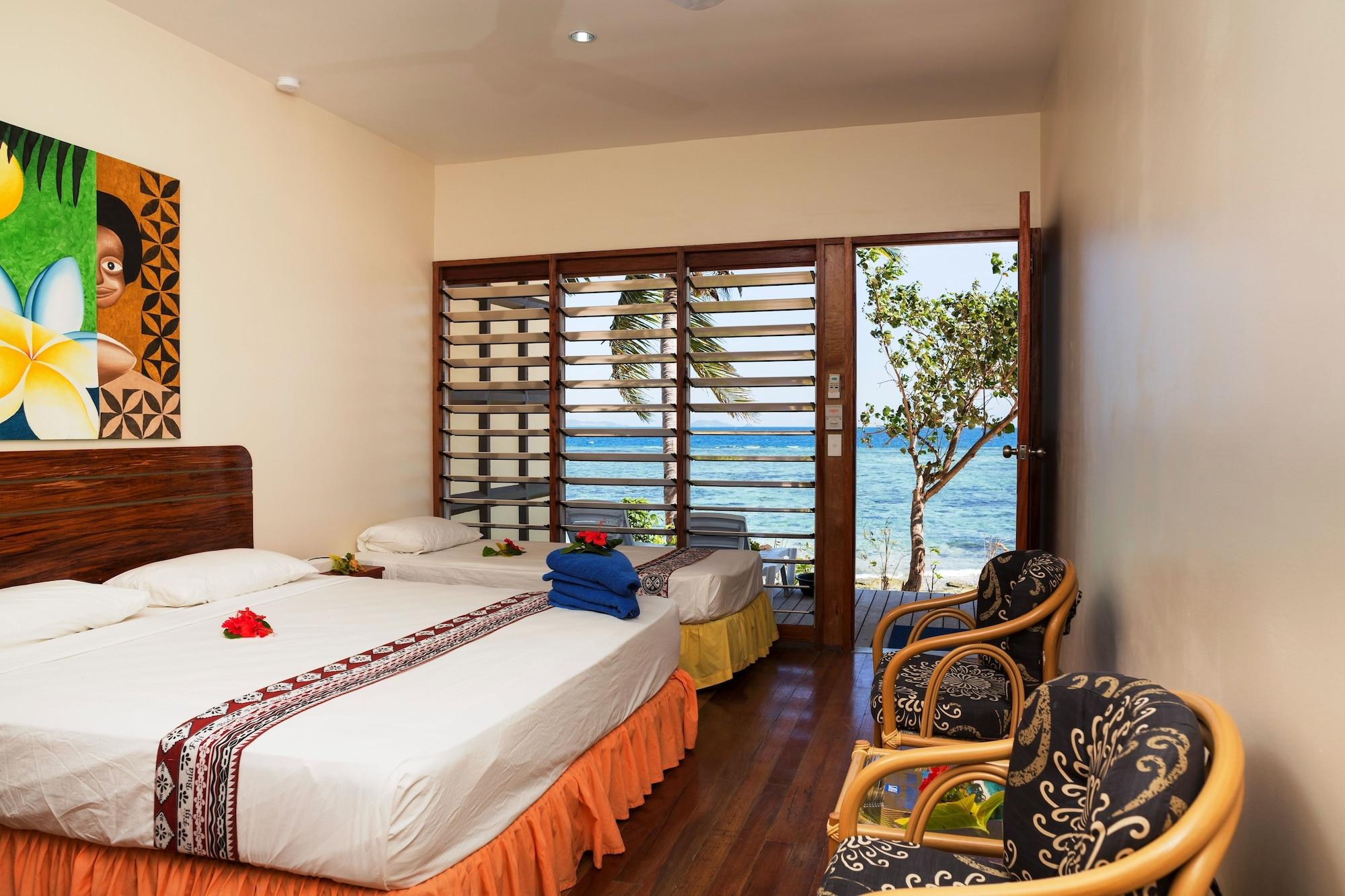 Beachcomber Island Resort Екстериор снимка